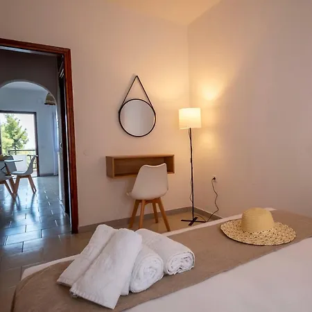 Seaview Apartment *