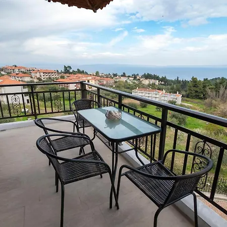 Seaview Apartment *